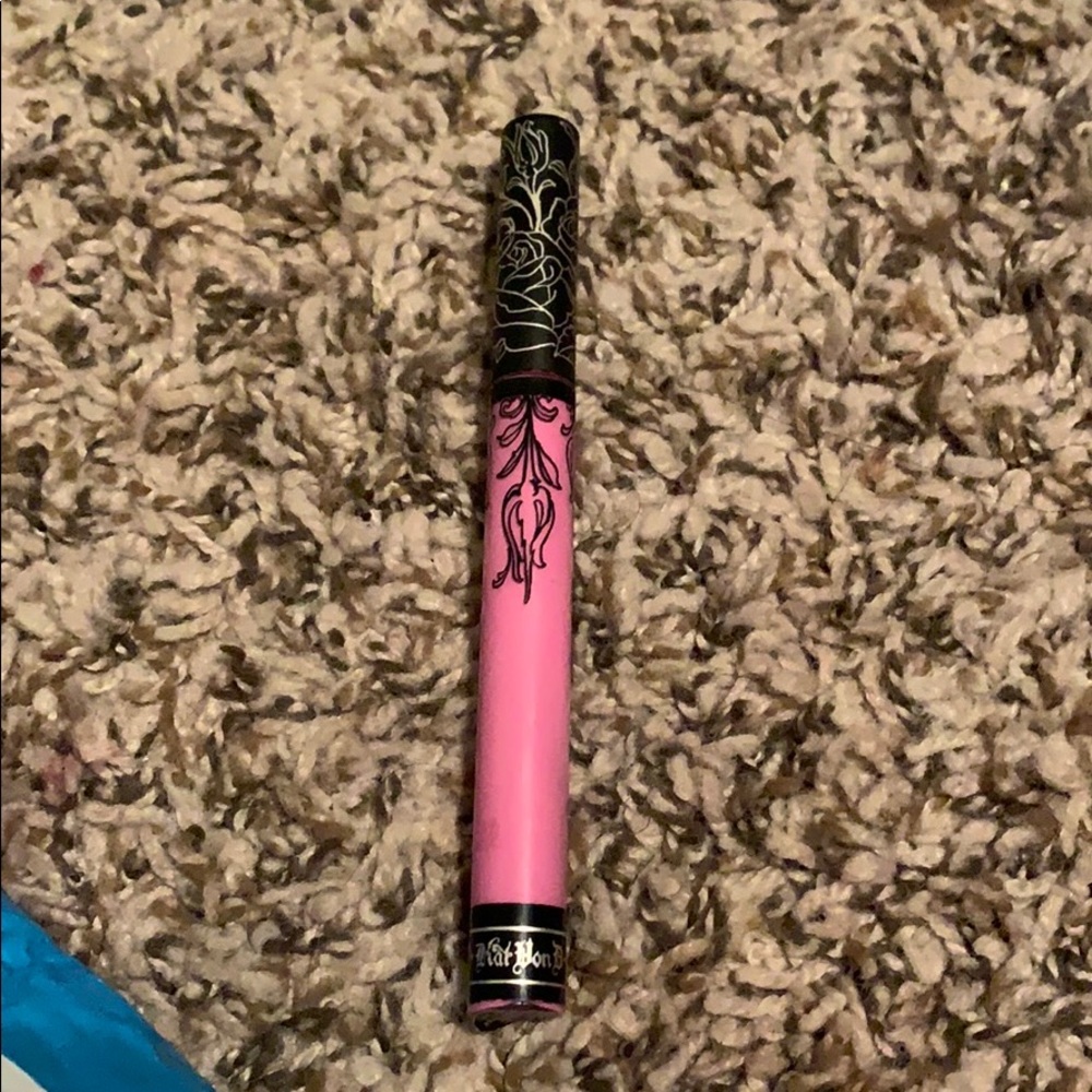Authentic Matt liquid stick Kat Von D Armageddon